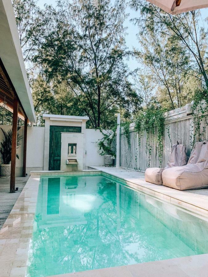 Villa Coralita ギリ・トラワンガン エクステリア 写真